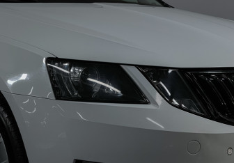 Подержанный автомобиль Skoda Octavia Liftback 2020 года (16 фото)