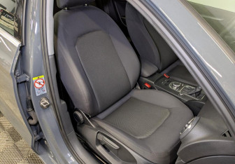 Подержанный автомобиль Audi A3 Sedan 2020 года (22 фото)