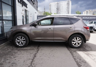 Подержанный автомобиль Nissan Murano Suv 2013 года (8 фото)