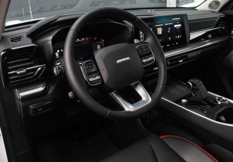 Подержанный автомобиль Haval H3 2024 года (16 фото)