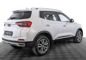 Подержанный автомобиль Chery Tiggo 4 2022 года (5 фото)