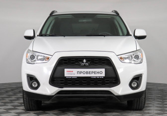 Подержанный автомобиль Mitsubishi ASX 2014 года (2 фото)