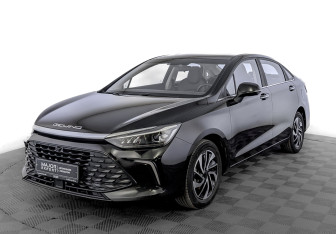 Подержанный автомобиль BAIC U5 Plus 2023 года (1 фото)