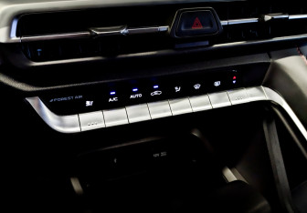Подержанный автомобиль Changan CS35PLUS 2022 года (30 фото)