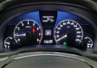 Подержанный автомобиль Lexus RX 2012 года (2 фото)