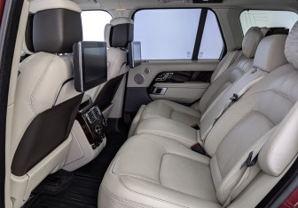 Подержанный автомобиль Land Rover Range Rover 2021 года (12 фото)