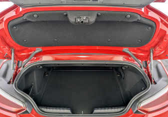 Подержанный автомобиль BMW Z4 Roadster 2019 года (10 фото)