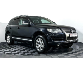 Подержанный автомобиль Volkswagen Touareg 2008 года (3 фото)