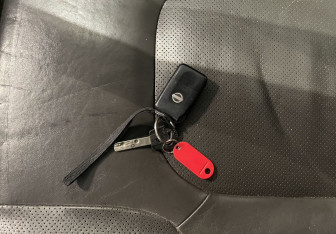 Подержанный автомобиль Nissan Pathfinder 2007 года (23 фото)