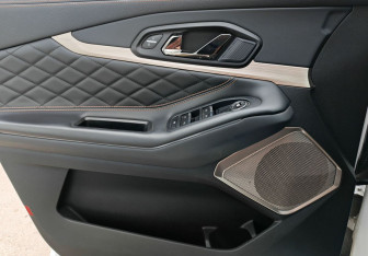 Подержанный автомобиль Exeed TXL 2021 года (15 фото)