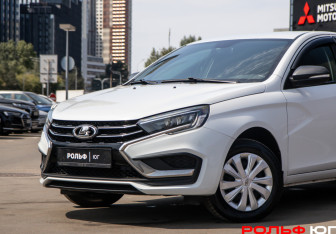 Подержанный автомобиль LADA (ВАЗ) Vesta Sedan 2024 года (12 фото)