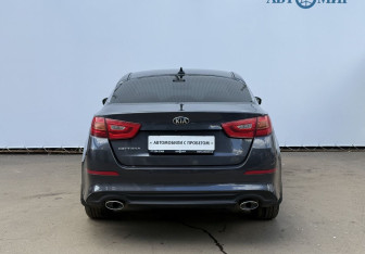 Подержанный автомобиль Kia Optima Sedan 2014 года (6 фото)