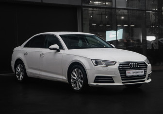 Подержанный автомобиль Audi A4 Sedan 2015 года (3 фото)