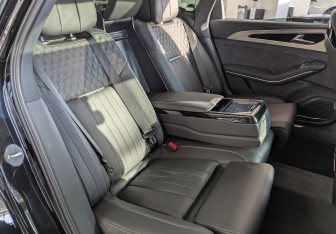 Новый Hongqi H9 2024 (5 фото)