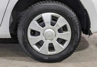 Подержанный автомобиль Skoda Rapid Liftback 2019 года (12 фото)