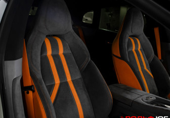 Подержанный автомобиль Zeekr 001 2023 года (18 фото)