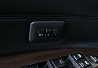 Подержанный автомобиль Nissan Teana 2013 года (19 фото)