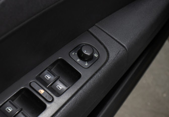 Подержанный автомобиль Skoda Superb Liftback 2014 года (21 фото)