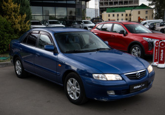 Подержанный автомобиль Mazda 626 Sedan 2001 года (2 фото)