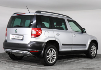 Подержанный автомобиль Skoda Yeti 2013 года (5 фото)