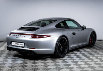 Подержанный автомобиль Porsche 911 Coupe 2013 года (5 фото)