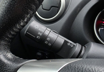 Подержанный автомобиль Nissan Qashqai 2012 года (18 фото)