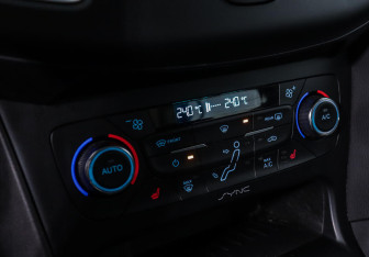 Подержанный автомобиль Ford Focus Wagon 2018 года (11 фото)