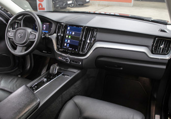 Подержанный автомобиль Volvo XC60 2021 года (11 фото)