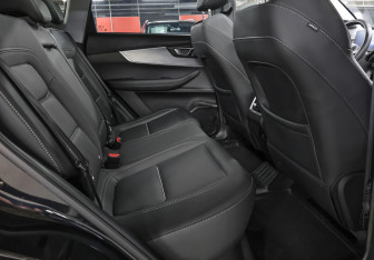 Подержанный автомобиль Chery Tiggo 7 Pro Max 2023 года (14 фото)