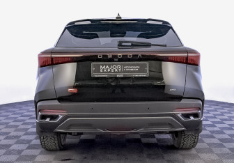 Подержанный автомобиль Omoda C5 2023 года (6 фото)