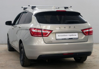 Подержанный автомобиль LADA (ВАЗ) Vesta Wagon 2020 года (6 фото)