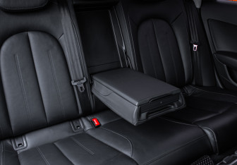 Подержанный автомобиль Audi A6 Sedan 2016 года (6 фото)