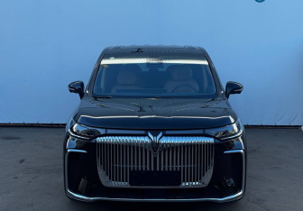 Подержанный автомобиль Voyah Dream 2025 года (2 фото)