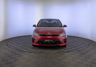 Подержанный автомобиль Kia Rio Sedan 2019 года (2 фото)
