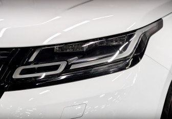 Подержанный автомобиль Land Rover Range Rover Velar 2017 года (18 фото)