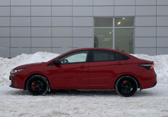 Подержанный автомобиль Omoda S5 GT 2023 года (8 фото)