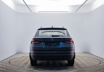 Подержанный автомобиль Skoda Kodiaq 2018 года (6 фото)