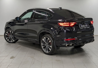 Подержанный автомобиль Geely Tugella 2023 года (7 фото)
