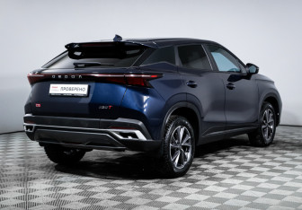 Подержанный автомобиль Omoda C5 2024 года (5 фото)