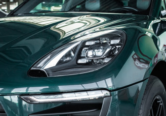 Подержанный автомобиль Porsche Macan 2018 года (12 фото)