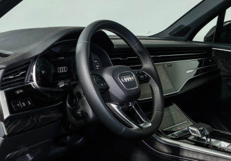 Новый Audi Q7 2025 (10 фото)