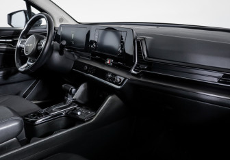 Подержанный автомобиль Kia Sportage 2022 года (9 фото)