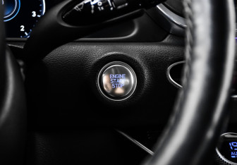 Подержанный автомобиль Hyundai Sonata 2019 года (21 фото)