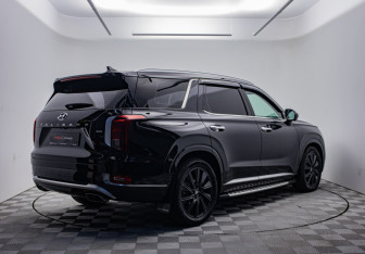 Подержанный автомобиль Hyundai Palisade 2020 года (5 фото)