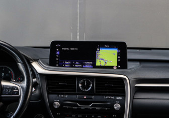 Подержанный автомобиль Lexus RX 2019 года (13 фото)