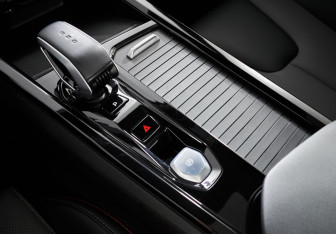 Подержанный автомобиль Geely Cityray 2024 года (13 фото)