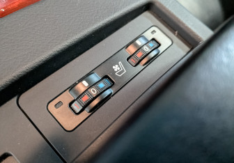 Подержанный автомобиль Lexus RX 2011 года (27 фото)