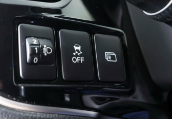 Подержанный автомобиль Mitsubishi Outlander 2017 года (20 фото)