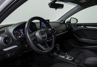 Подержанный автомобиль Audi A3 Sedan 2019 года (9 фото)