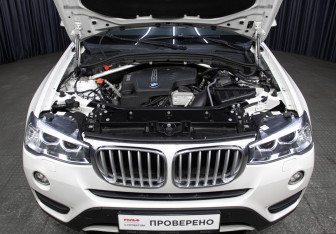 Подержанный автомобиль BMW X3 2016 года (9 фото)